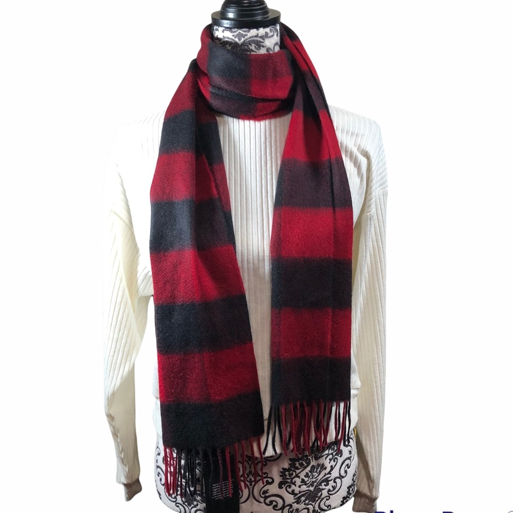 NWT 100% Cashmere Scarf Red Buffalo Check Black Fringe New Soft Nordstrom
